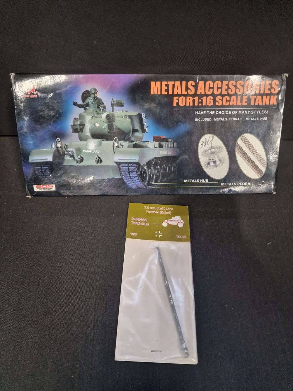 Lot 322: HENG LONG metal accessories for 1:16 scale tank....