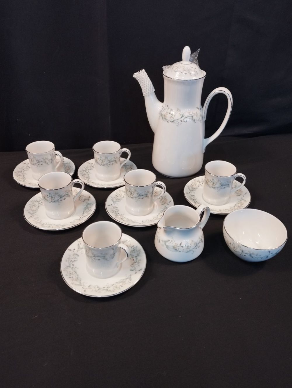 Lot 336: Vintage Royal Doulton Bone China Woodland Glade Tea...