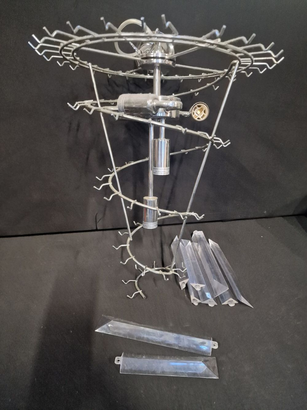 Lot 366: A drop crystal ceiling light. Come with all...