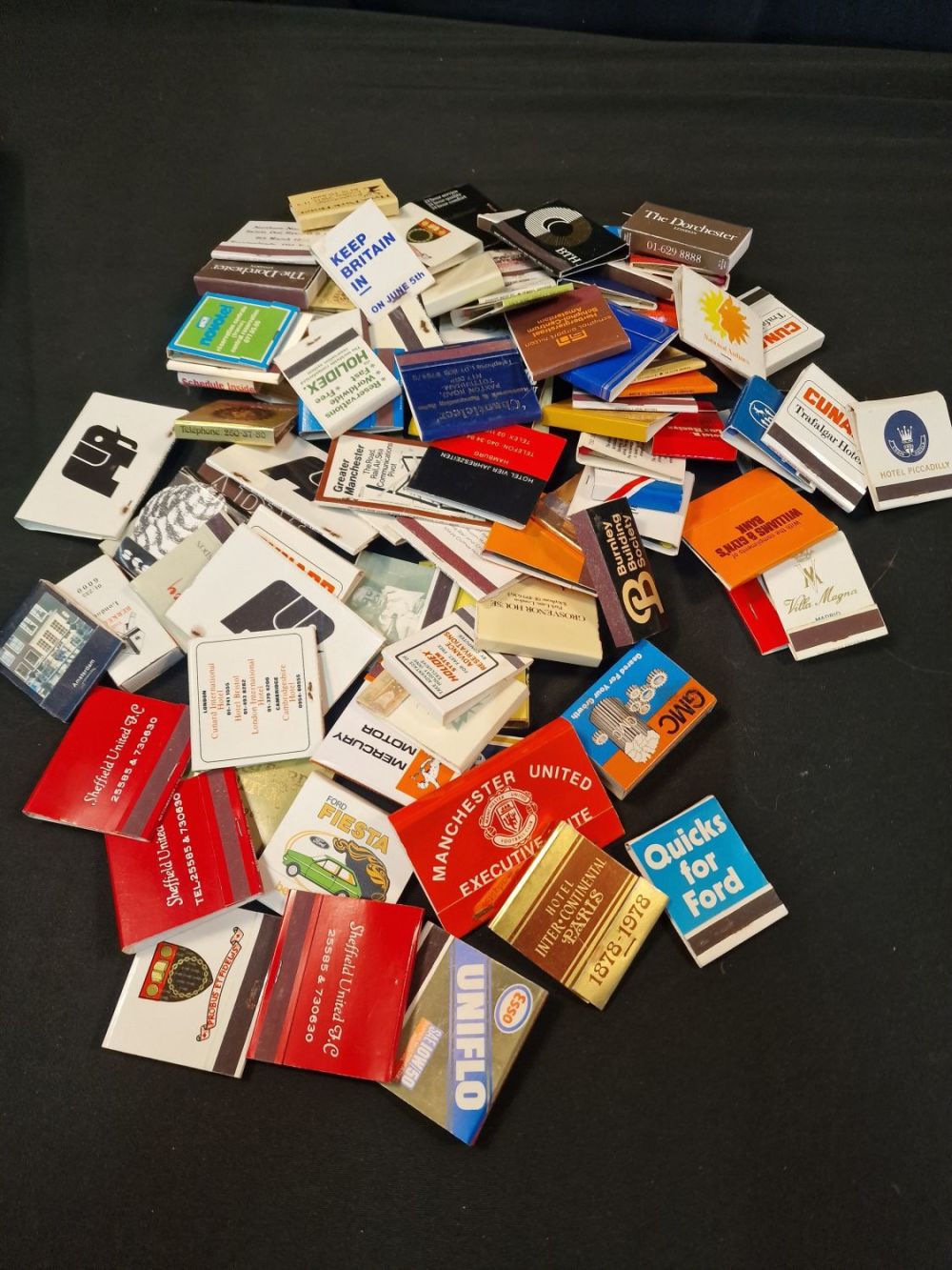 Lot 109: A large collection of unstruck match books