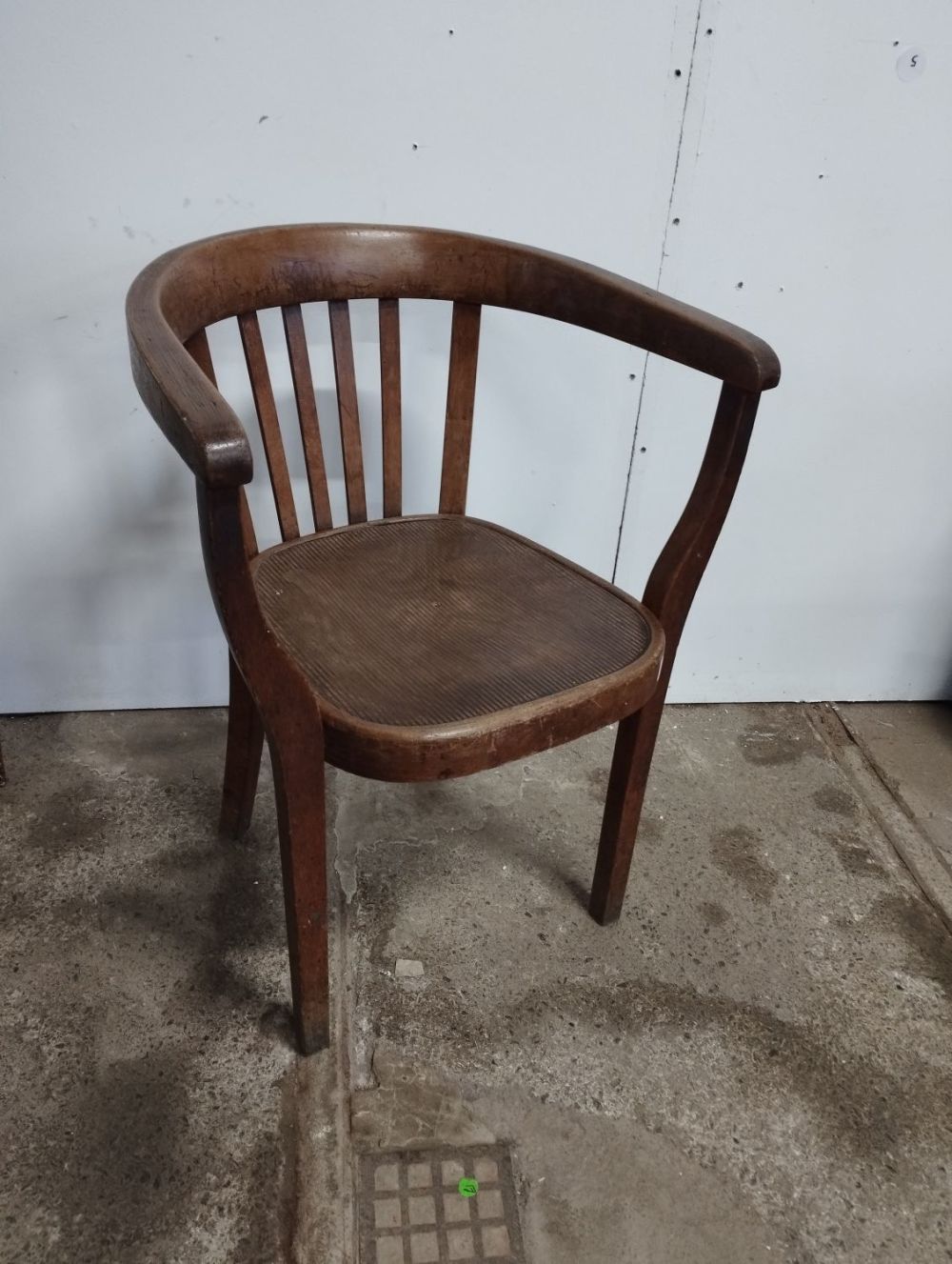 Lot 181: Vintage Horseshoeback Office Chair