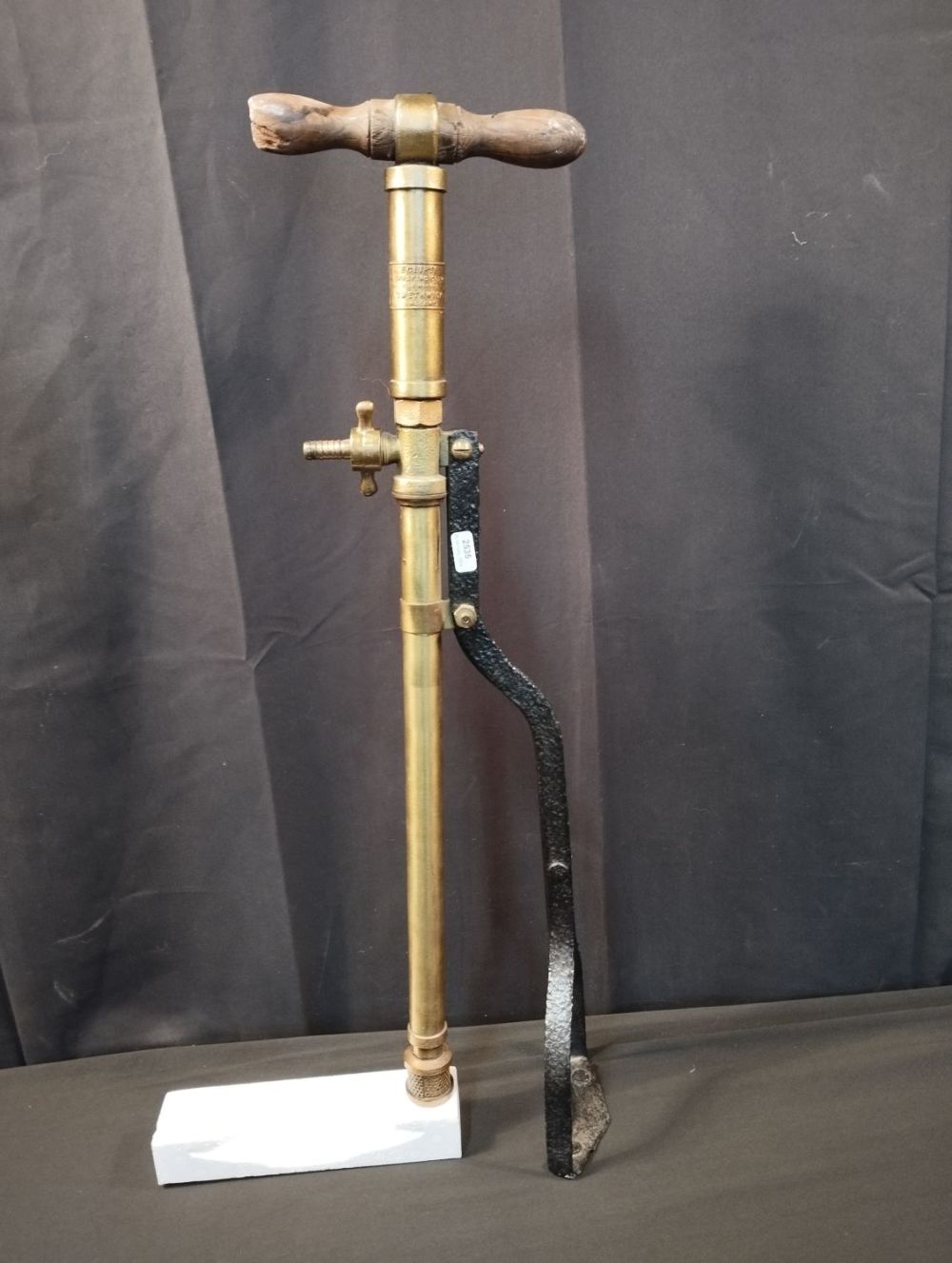Lot 233: Vintage Brass Eclipse Spraying Co Ltd Hand Pump...