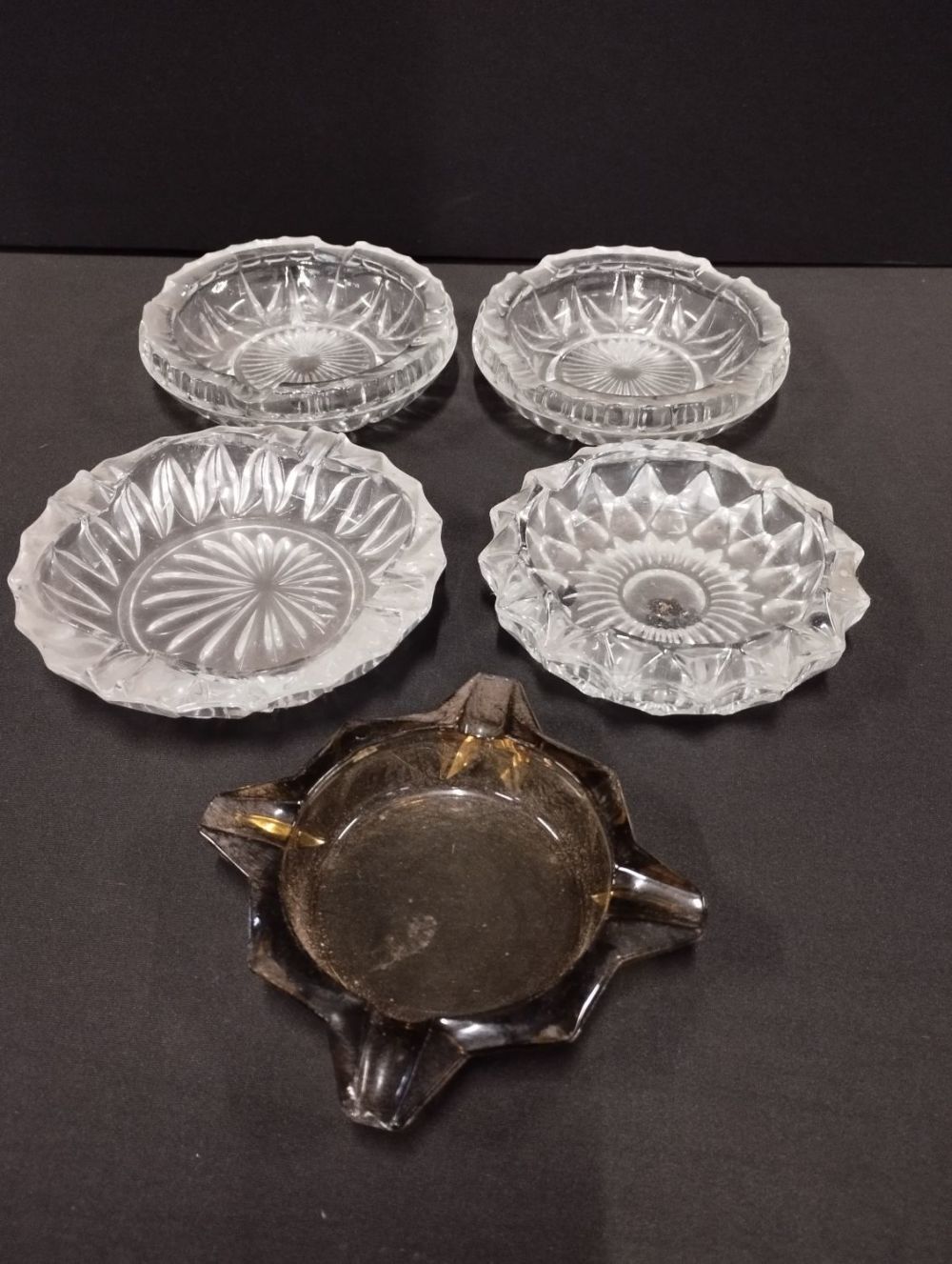 Lot 288: Selection of Vintage Glass Ashtrays