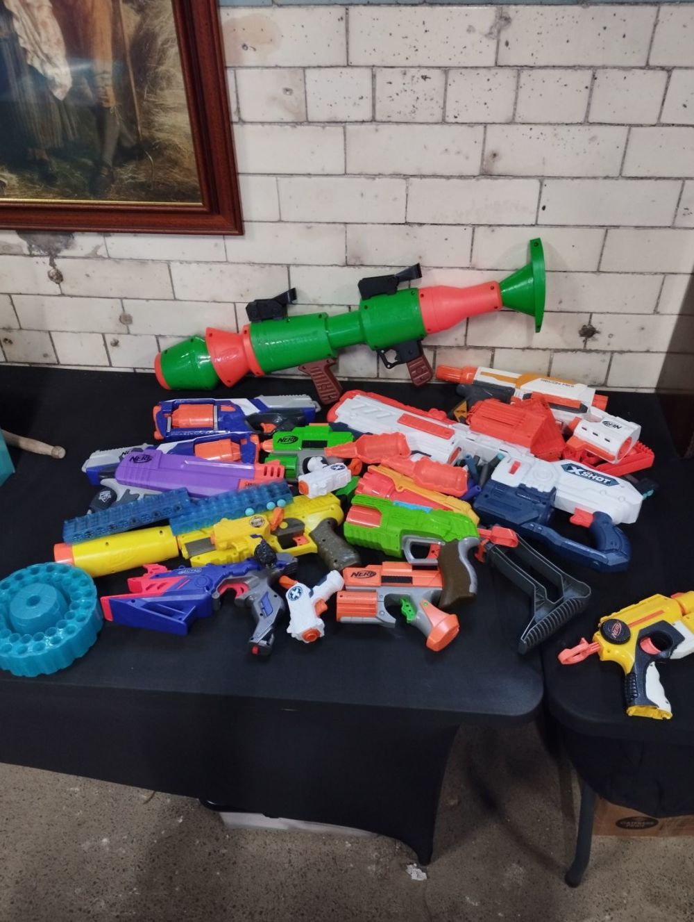 Lot 332: Selection of Toys inc Nerf Guns With Accessories...