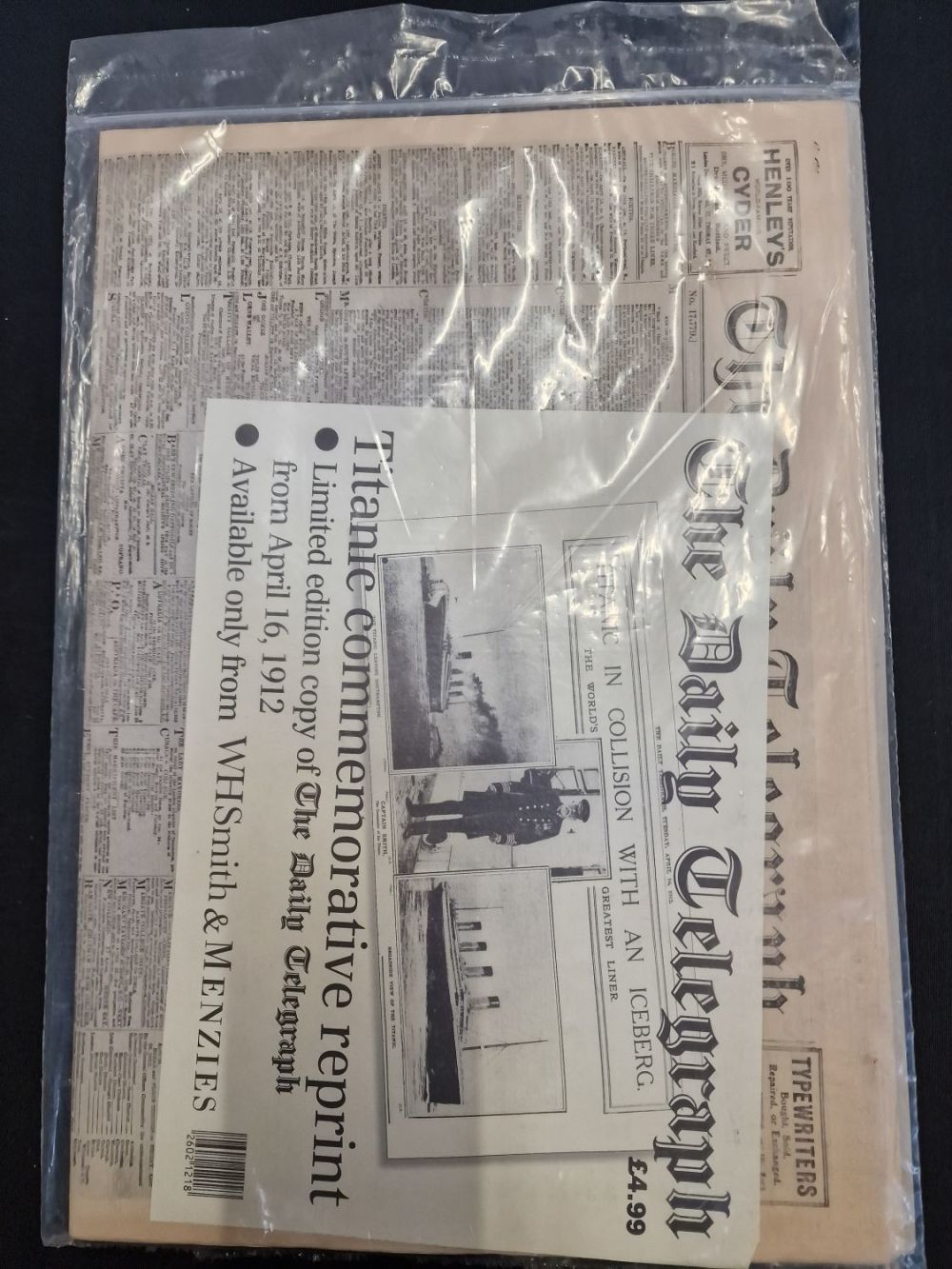 Lot 335: A sealed Titantic Commerative reprint paper