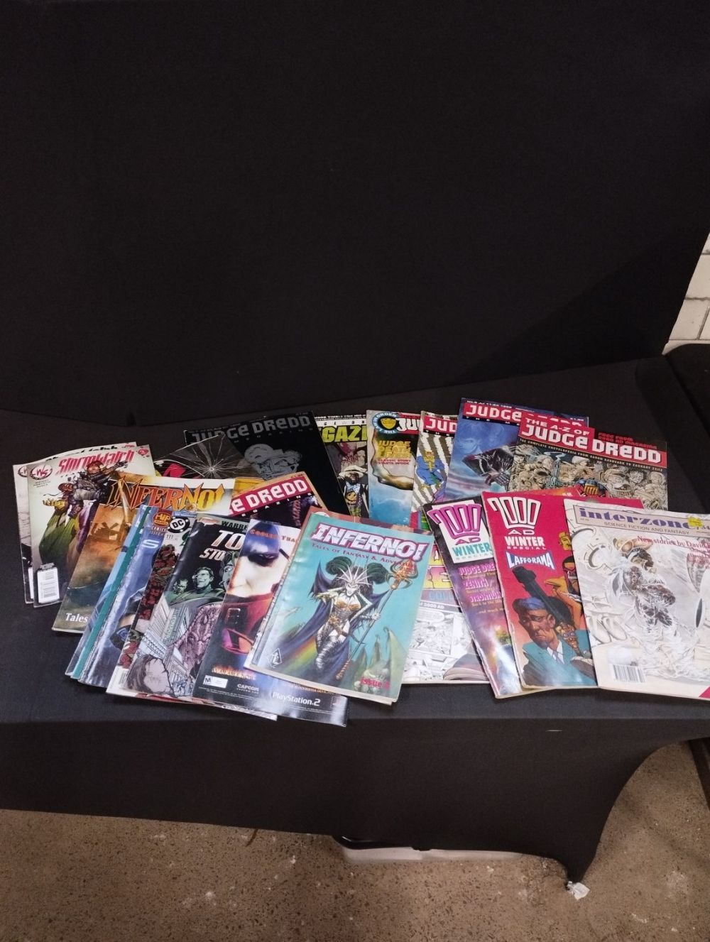 Lot 345: Collection of Vintage Comics inc Judge Dread, Inferno,...