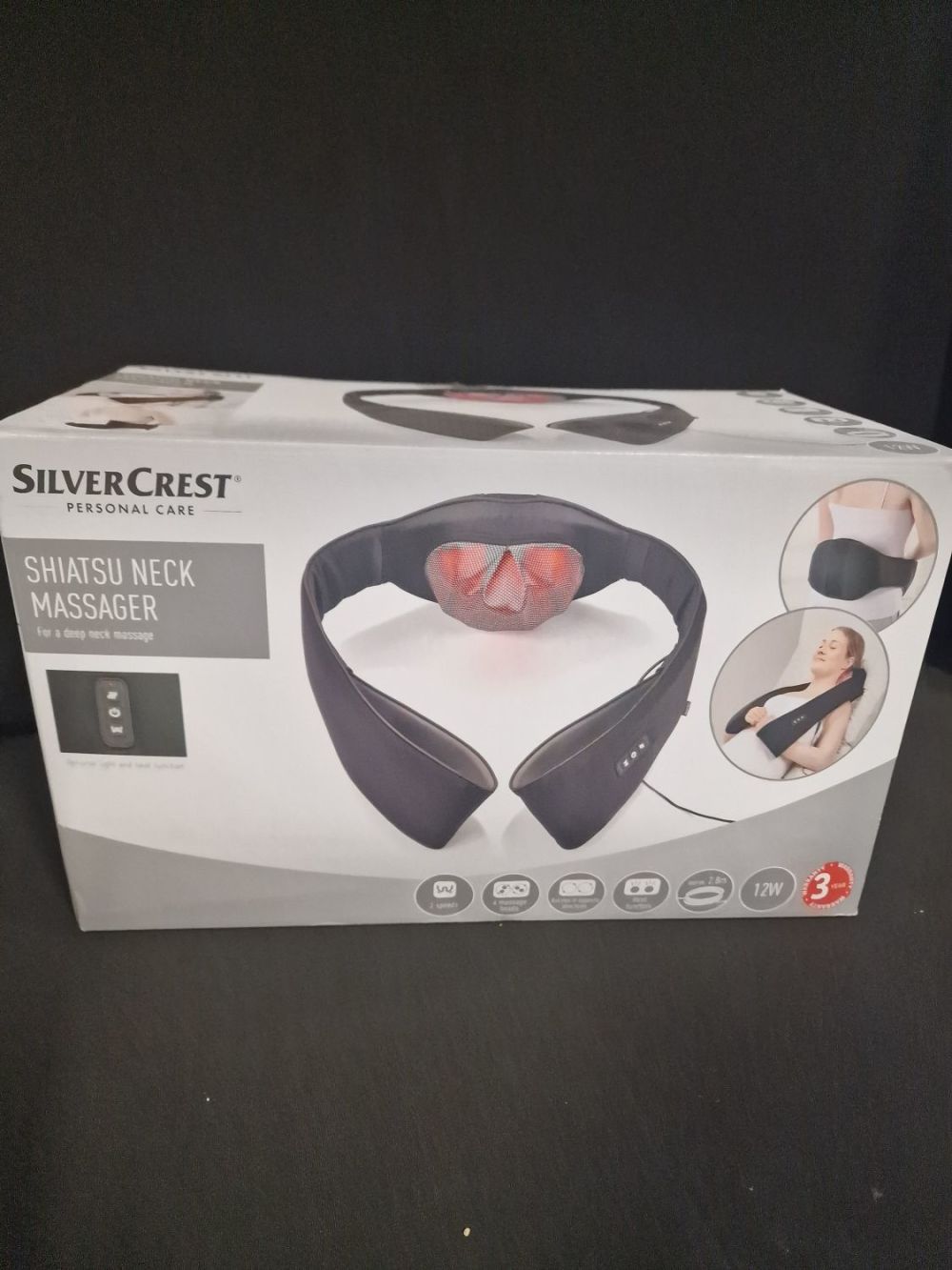 Lot 366: A silver crest Shiatsu Neck massager