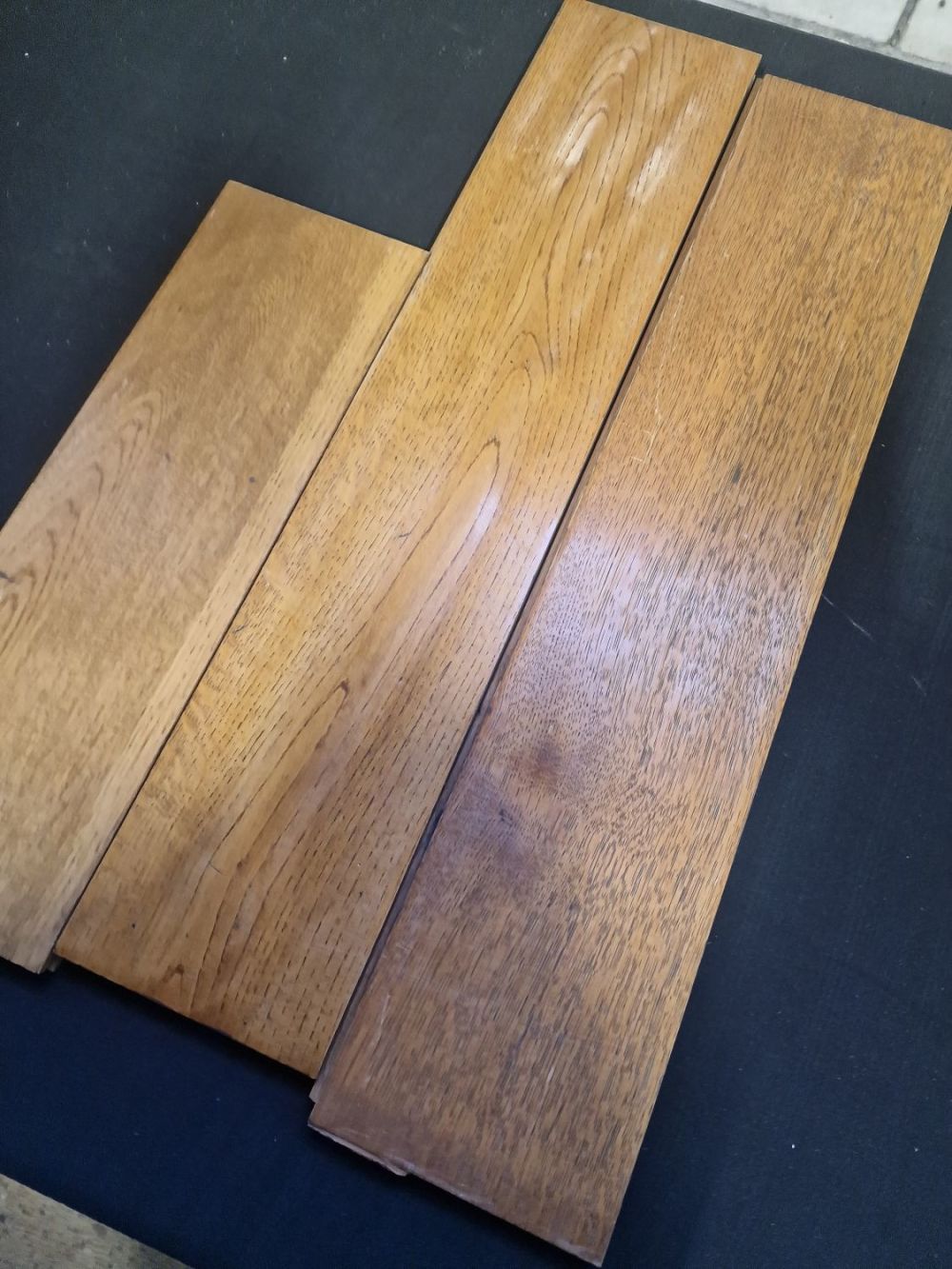 Lot 372: A quantity of solid oak floor approximately 10sq...