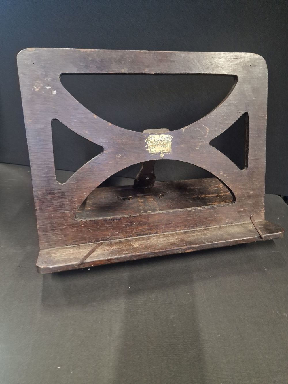 Lot 121: A vintage wooden The Bershaw Book Rest.