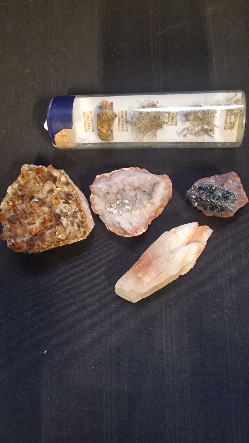 Lot 224: A collection of raw natutal crystals. Including Citrine,...