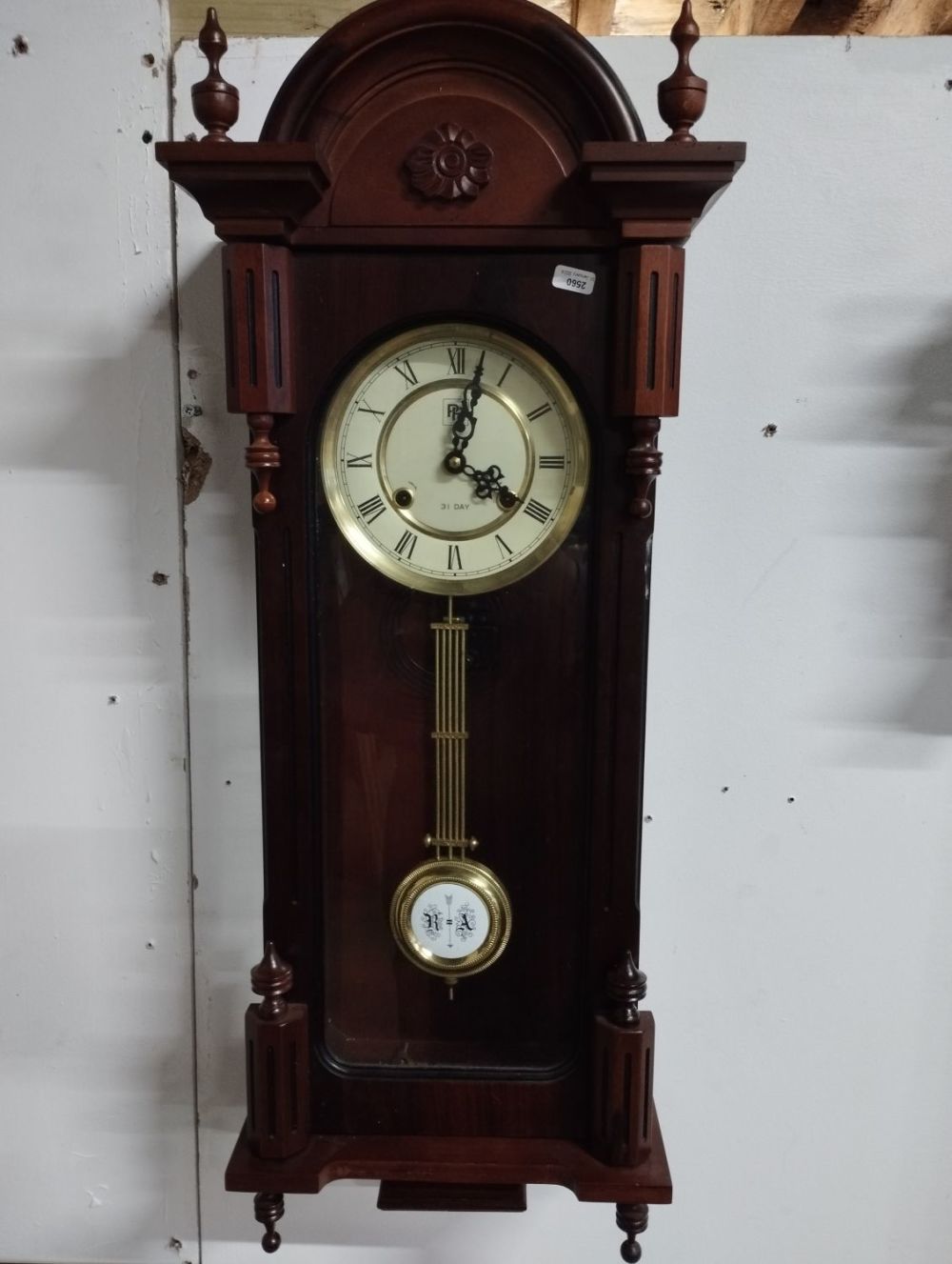 Lot 225: Vintage 31 Day Vienna Style wall Clock.