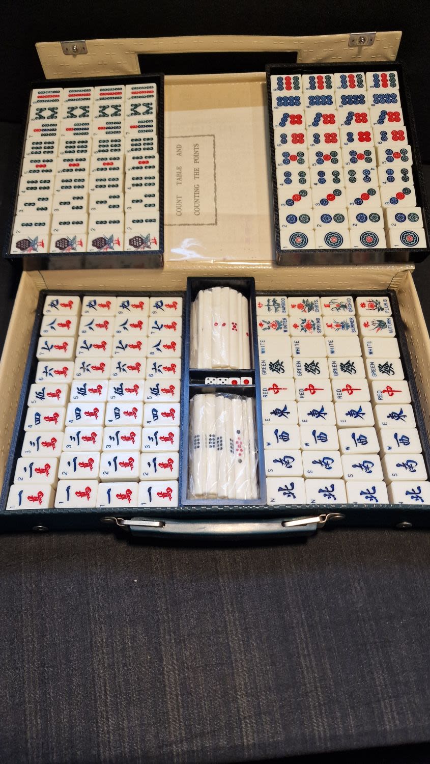 Lot 93: Vintage Mahjong Mah Jongg Bamboo Set - 144...