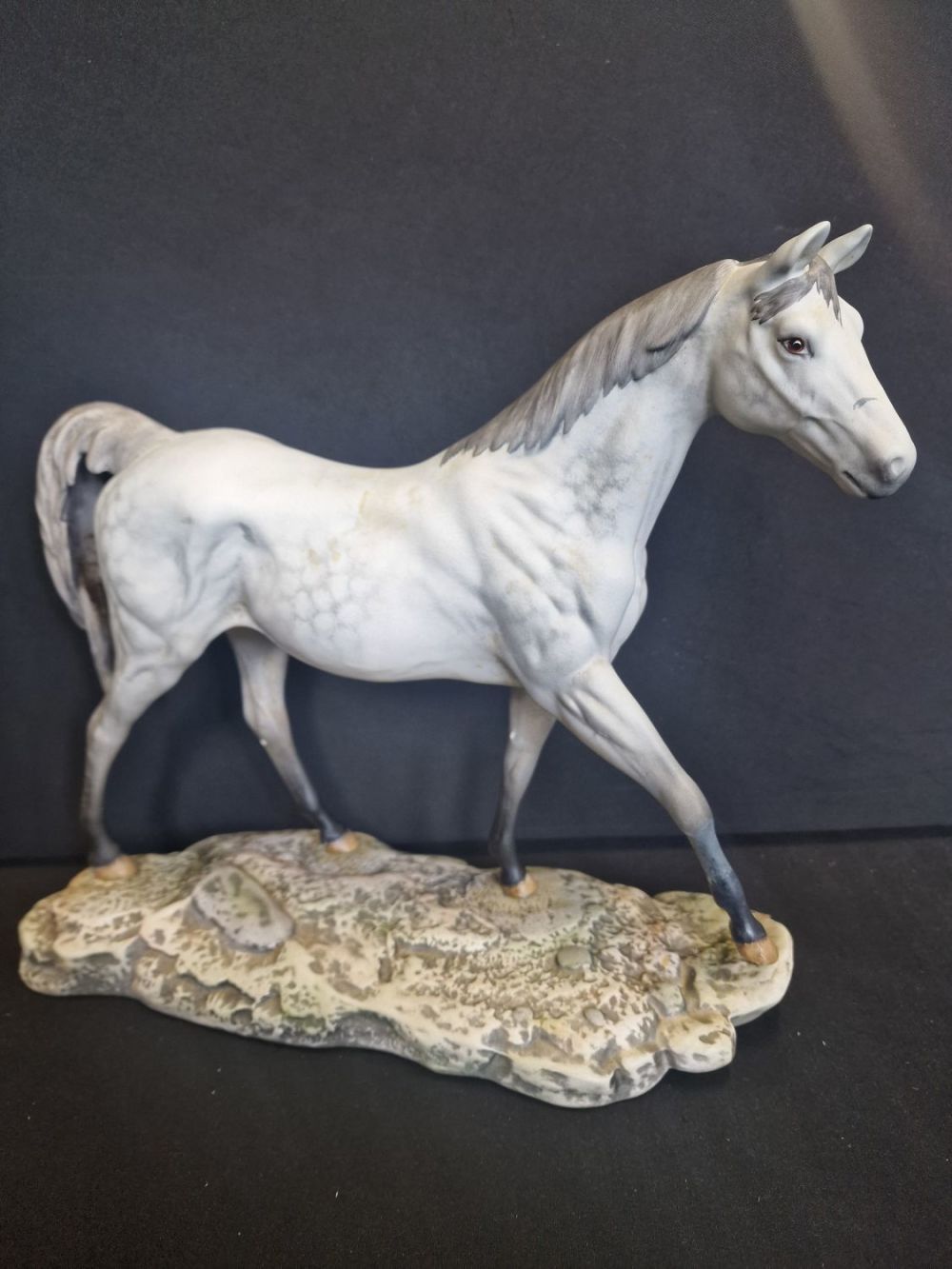 Lot 241: Beswick Large Matte Grey Horse Figure Moonlight 2671....