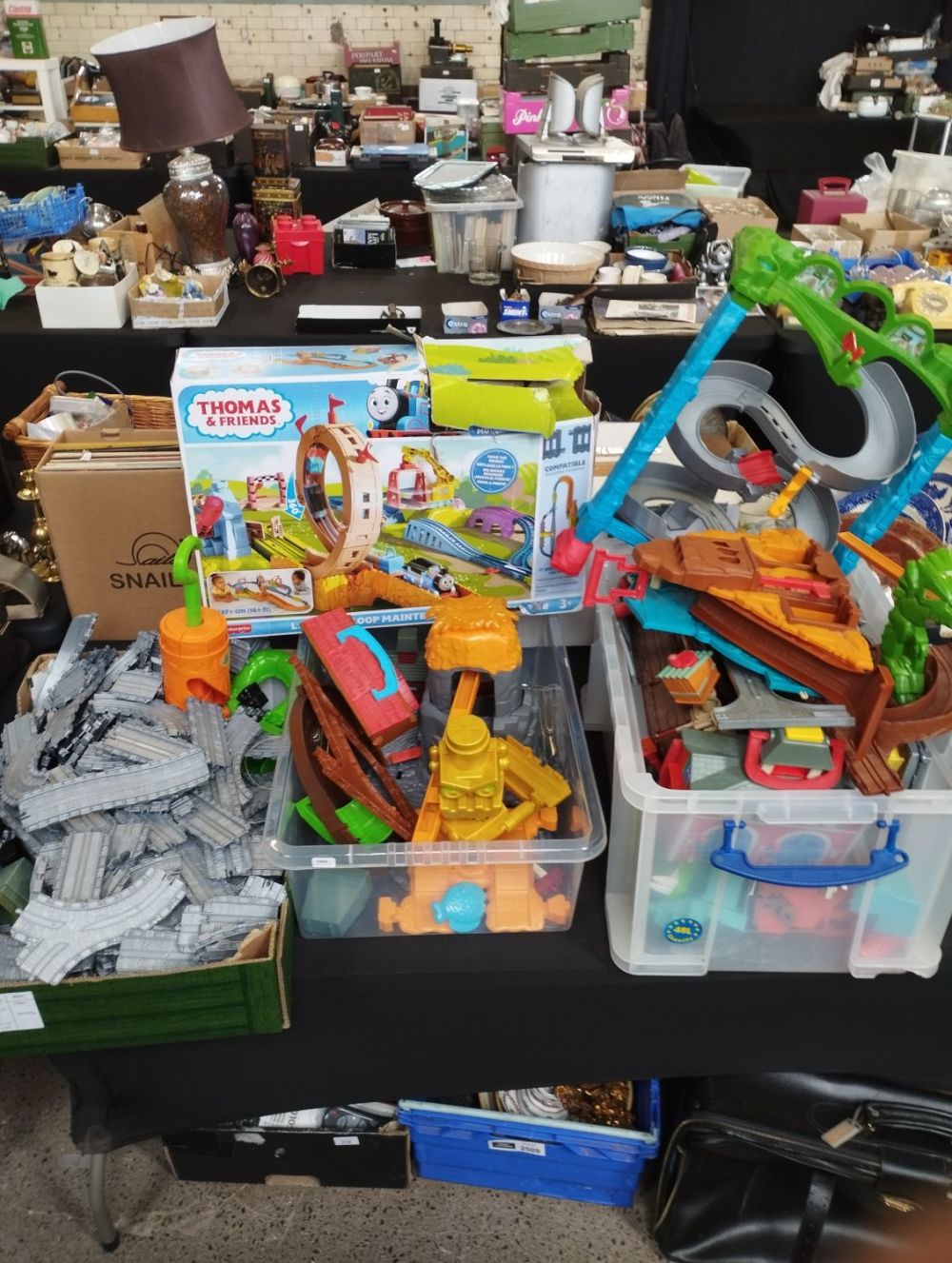 Lot 262: Huge Job Lot of Thomas The Tank Engine...