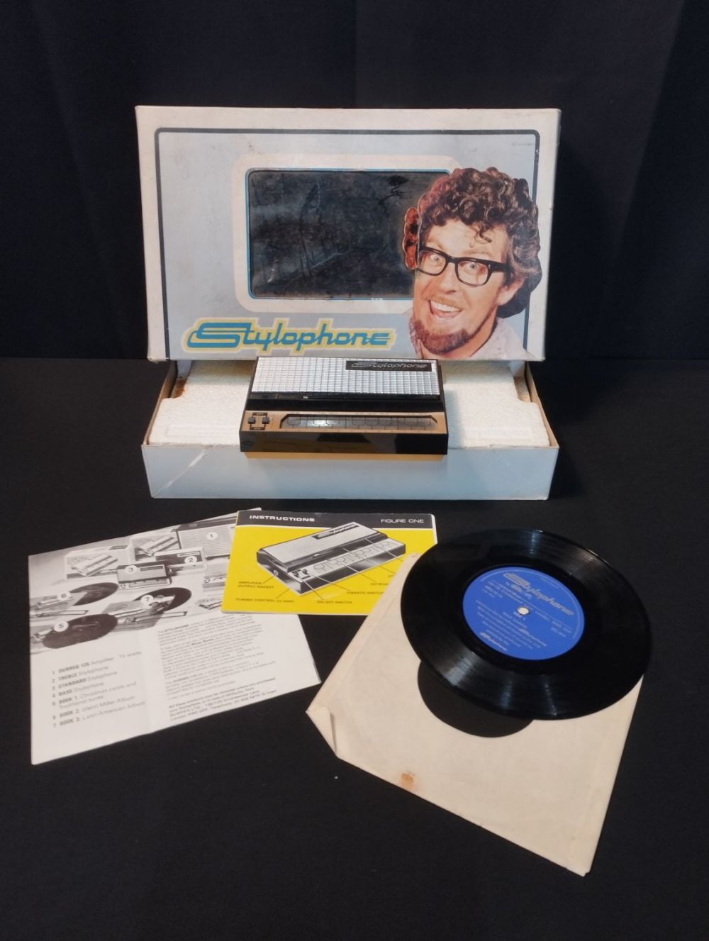Lot 298: Vintage Rolf Harris Stylophone in Original Box