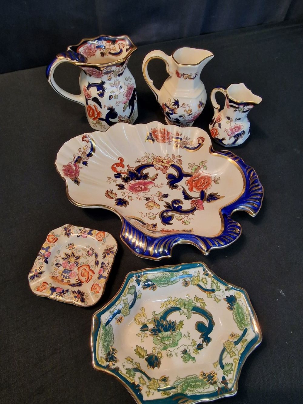 Lot 299: A collection of vintage Masons ceramic ware.
