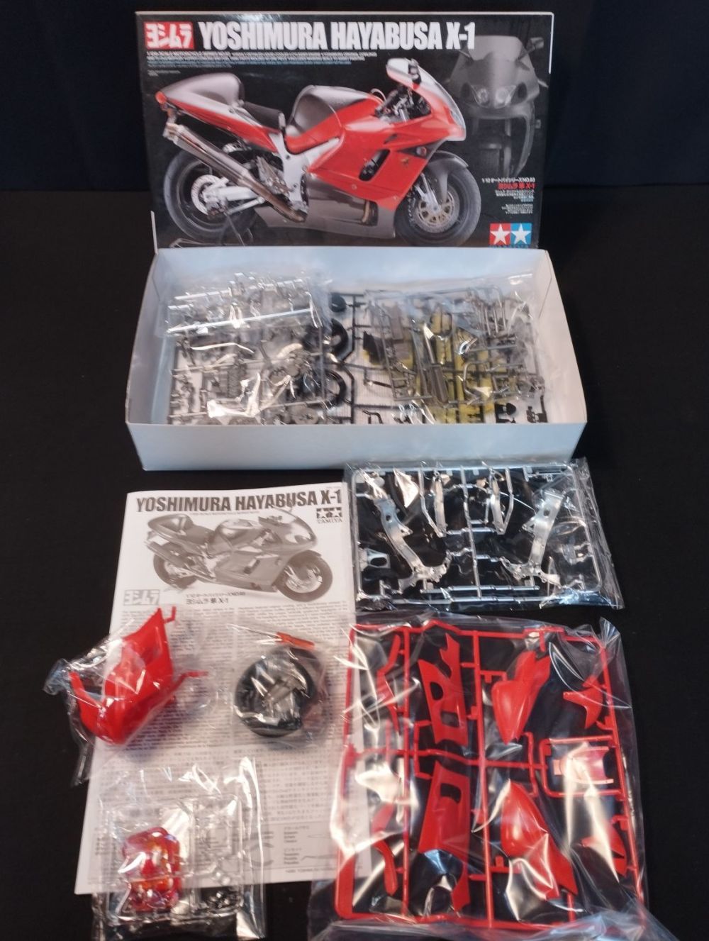 Lot 321: Tamiya 1/12 Yoshimura Hayabusa X-1 Motorcycle Model Kit...