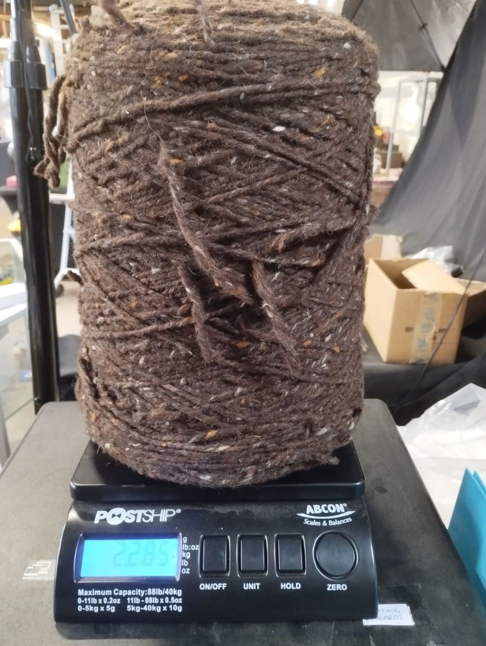Lot 398: Over 2kg of Yarn / Wool