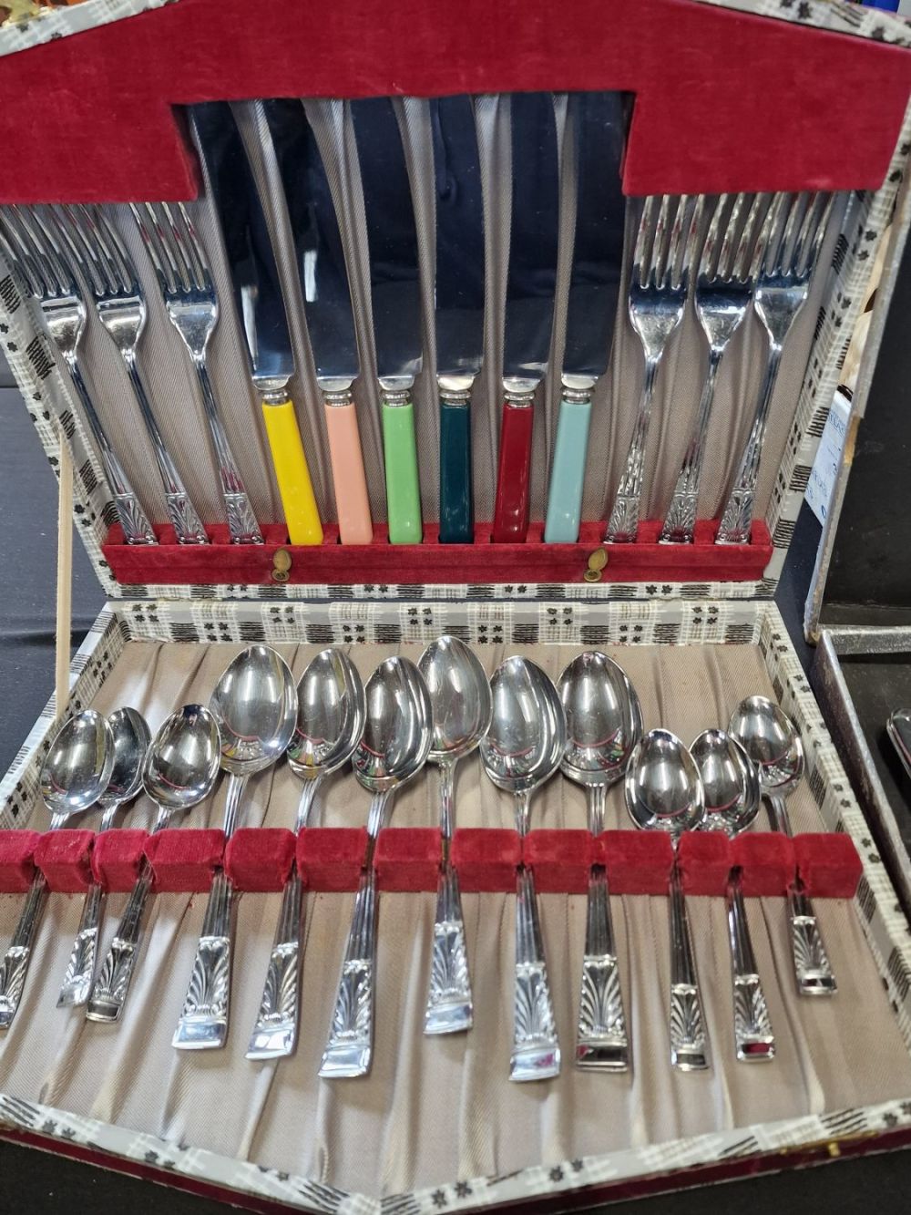 Lot 406: Two vintage cutlery set in cases by Smith...