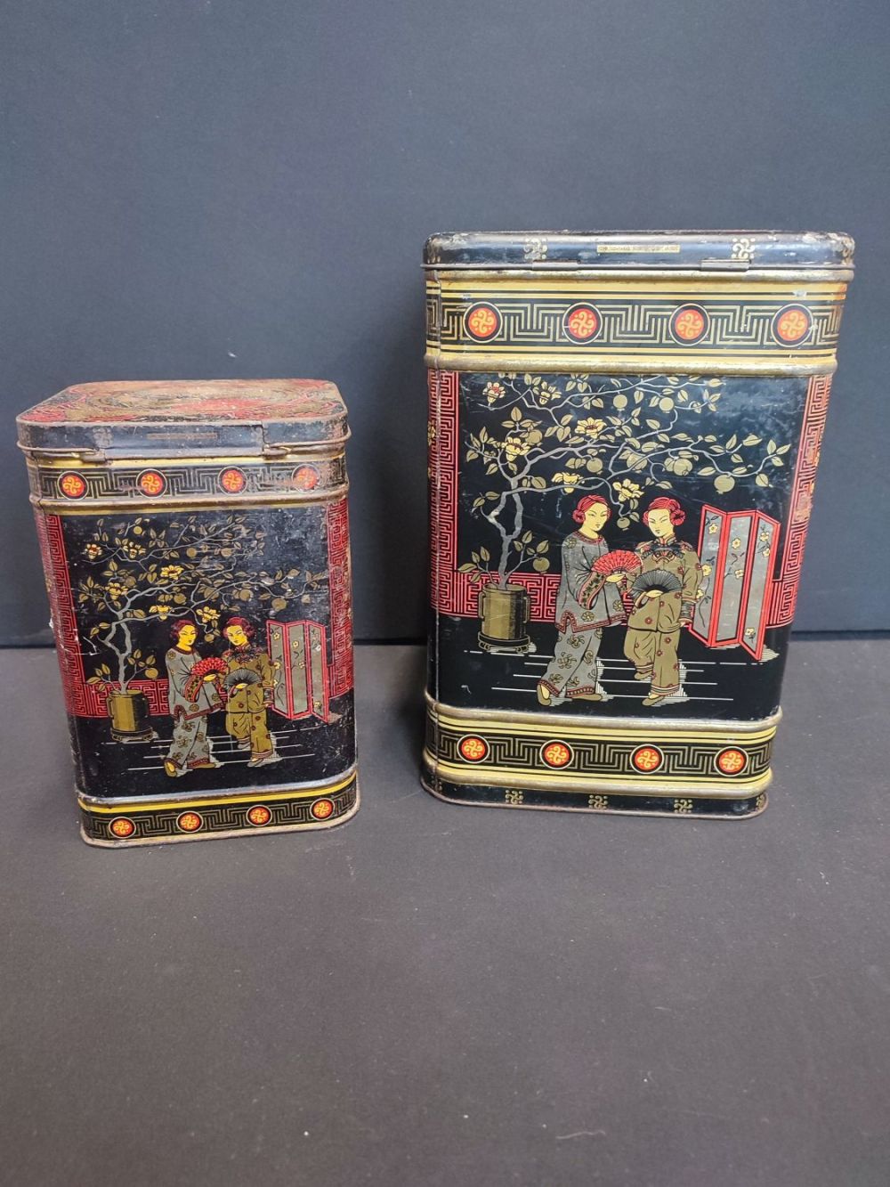 Lot 170: A pair a vintage Japanese storage tea tins