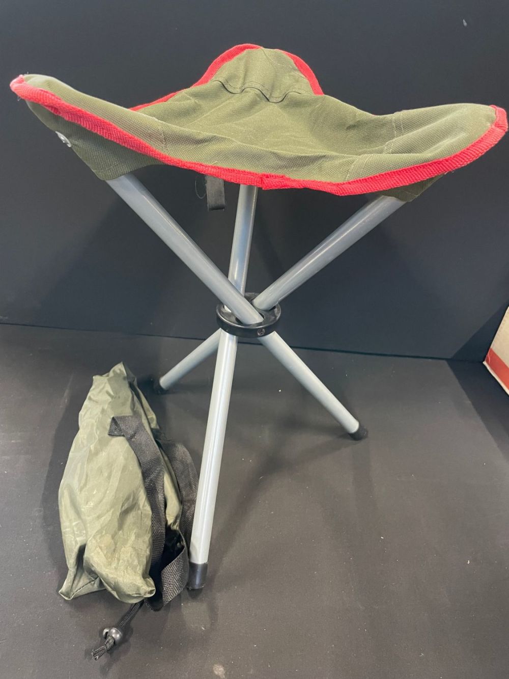 Lot 204: Foldaway Travel Seat