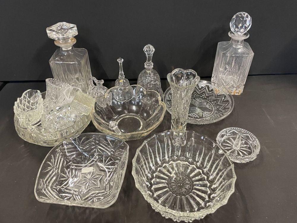 Lot 206: Large Selection Of Cut Glass