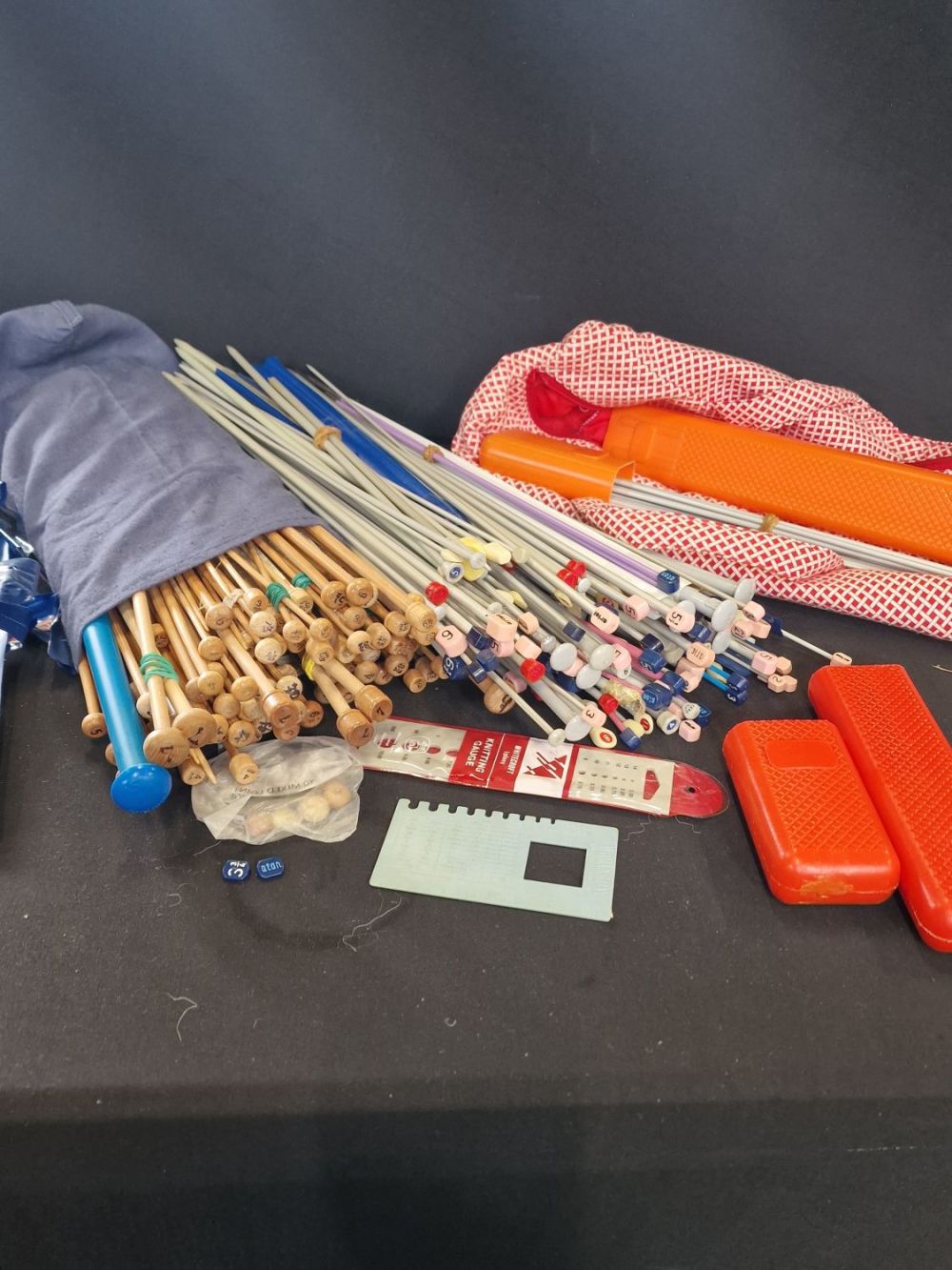 Lot 224: A large collection of knitting needles of Various...