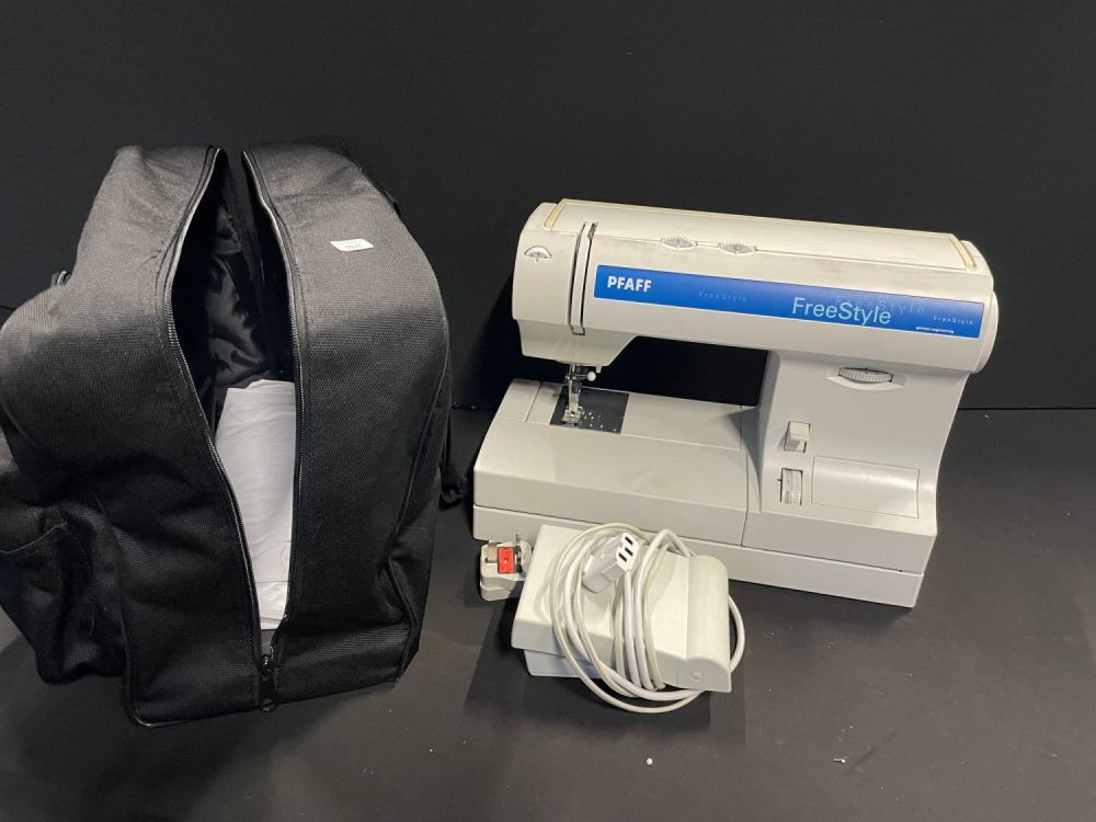 Lot 236: PFAFF Sewing Machine & Case VGC