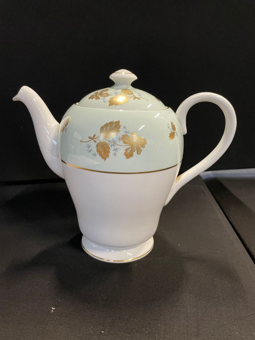 Lot 246: Vintage Shelley Green Peony Teapot