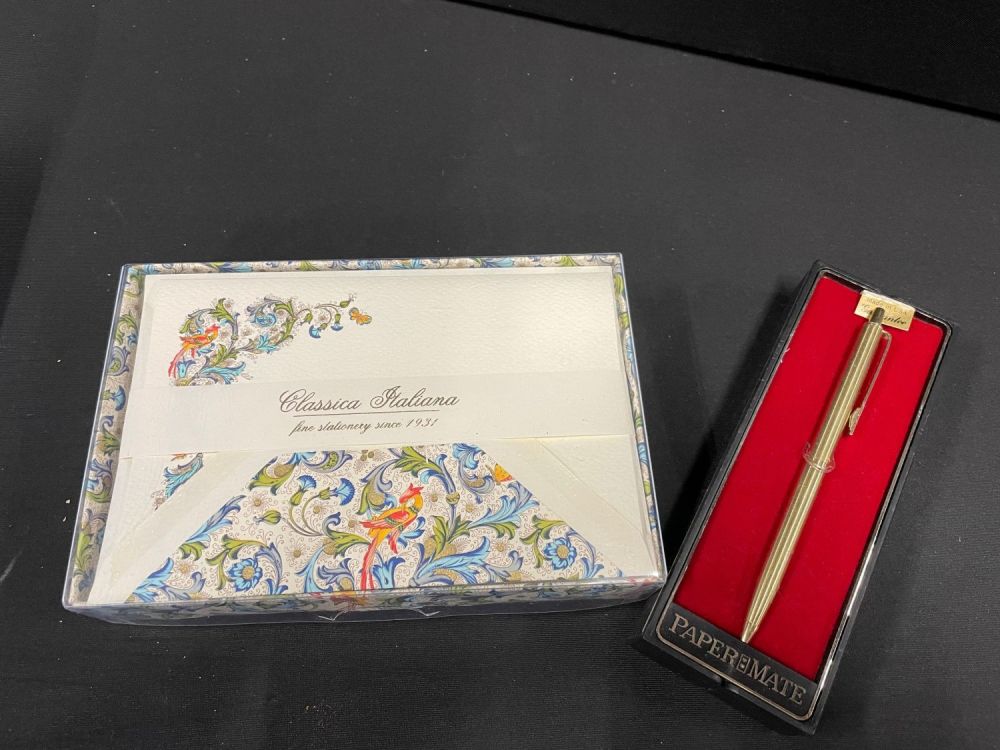 Lot 289: Vintage Stationary Set & Vintage Papaermate Gold Coloured...