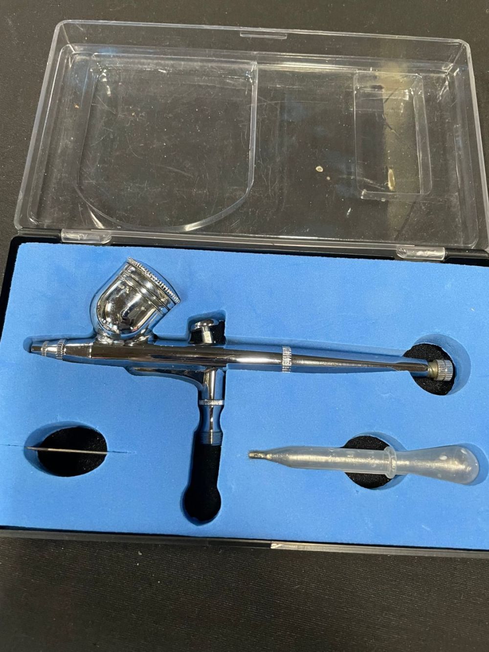 Lot 293: Artists Air Brush Kit