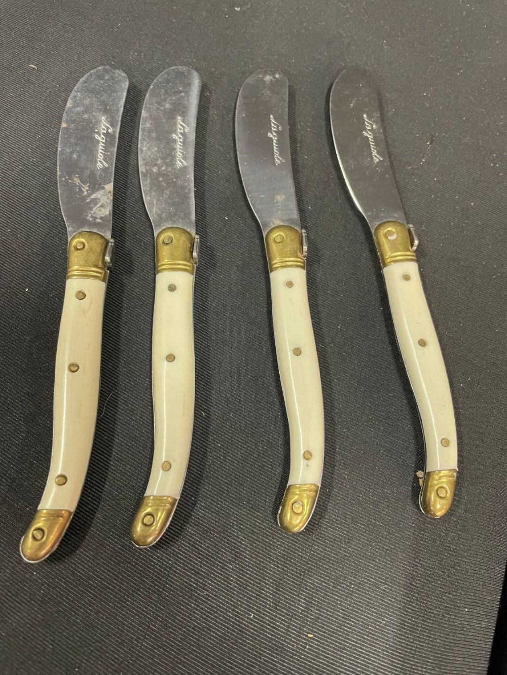 Lot 336: 4 x French Laguiole Jean Dubost Vintage Butter...