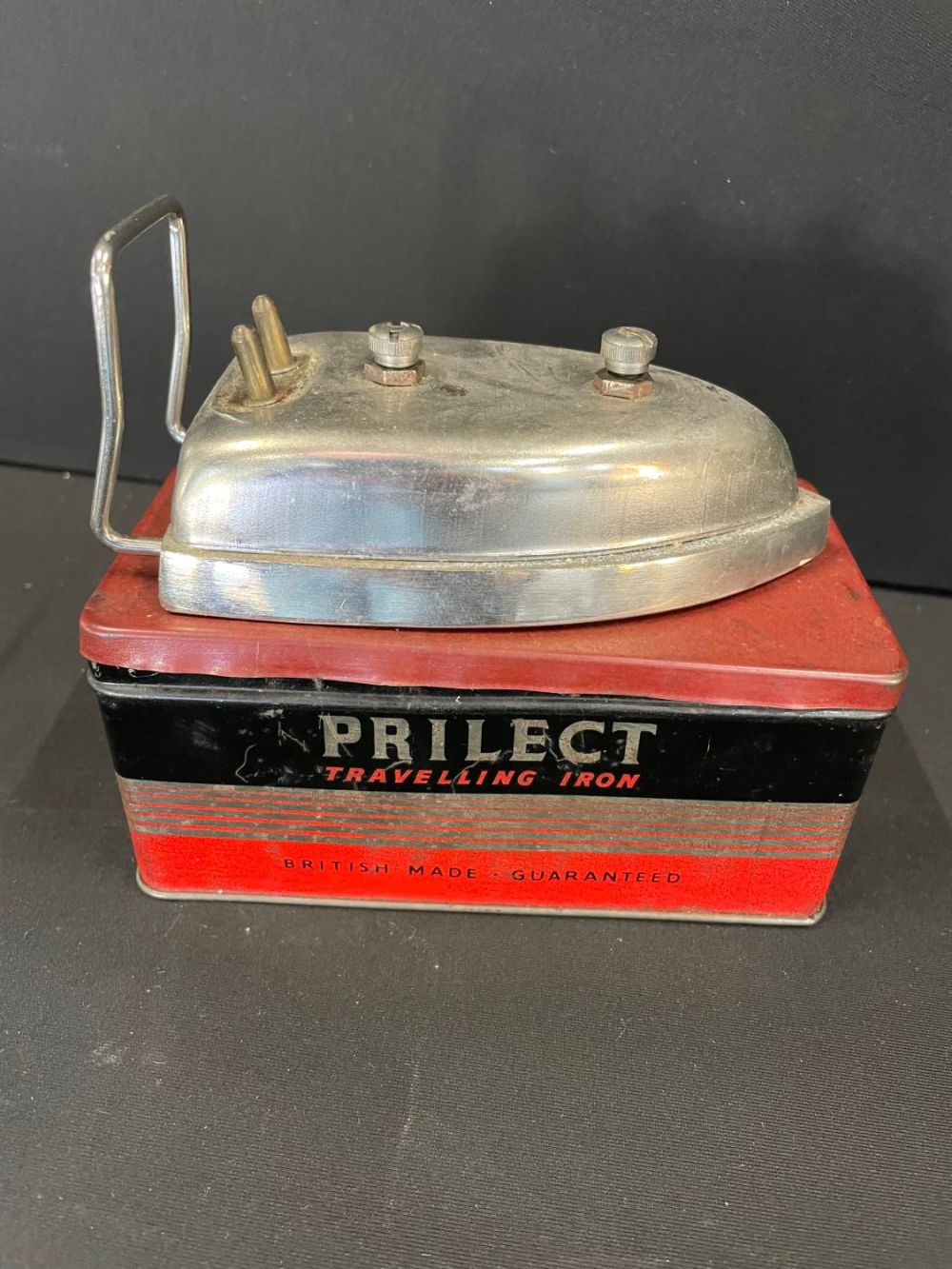 Lot 343: Vintage Prilect Travel Iton In Original Tin