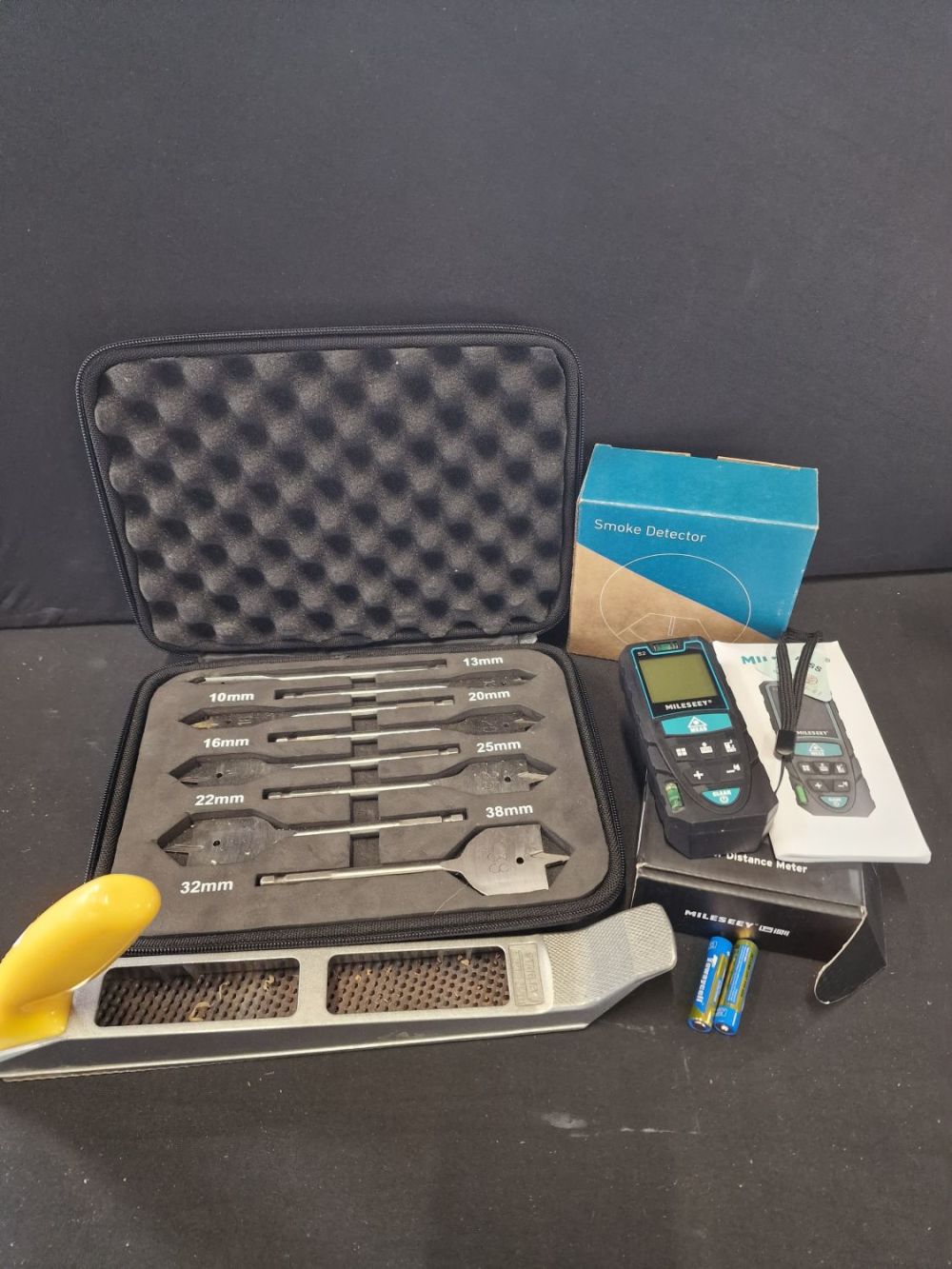 Lot 357: A selection of tools. Includes Mileseey laser distance...