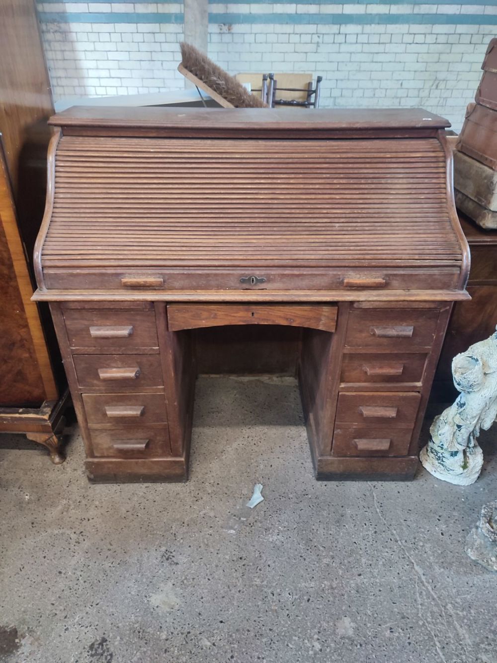 Lot 399: Antique S Scroll roll top desk with 9...