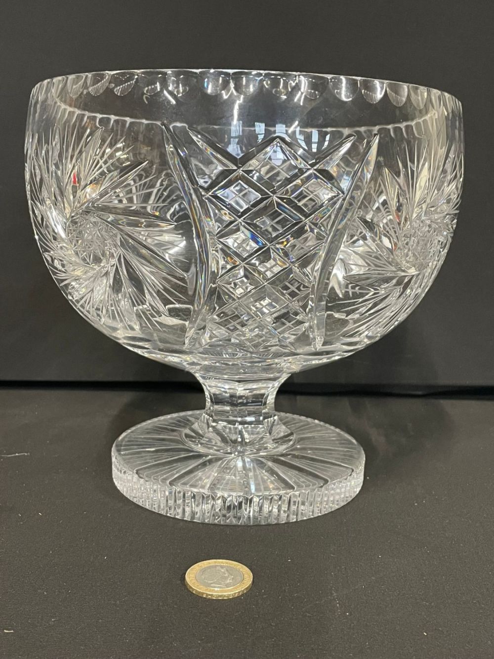Lot 61: Large Vintage Pinwheel Cut Crystal Fruit Bowl