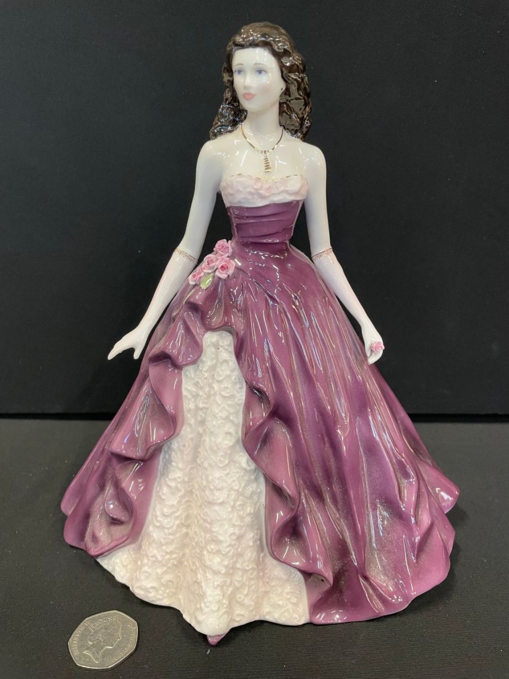 Lot 73: Large Royal Worcester Figurine 'Charlotte' CW572