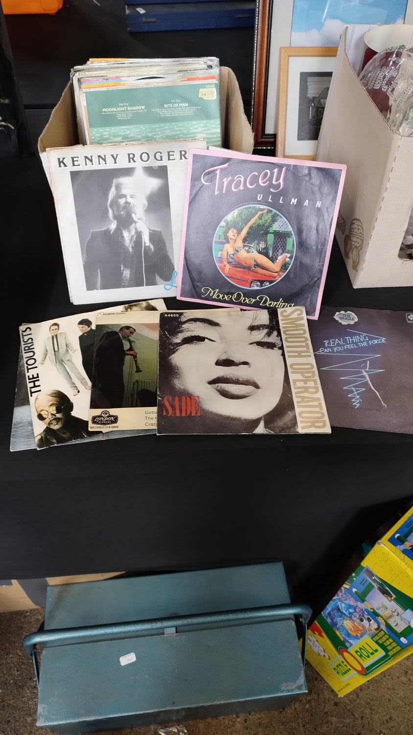 Lot 250: 50 Various artists singles, including Ghostbusters 2, Rick...
