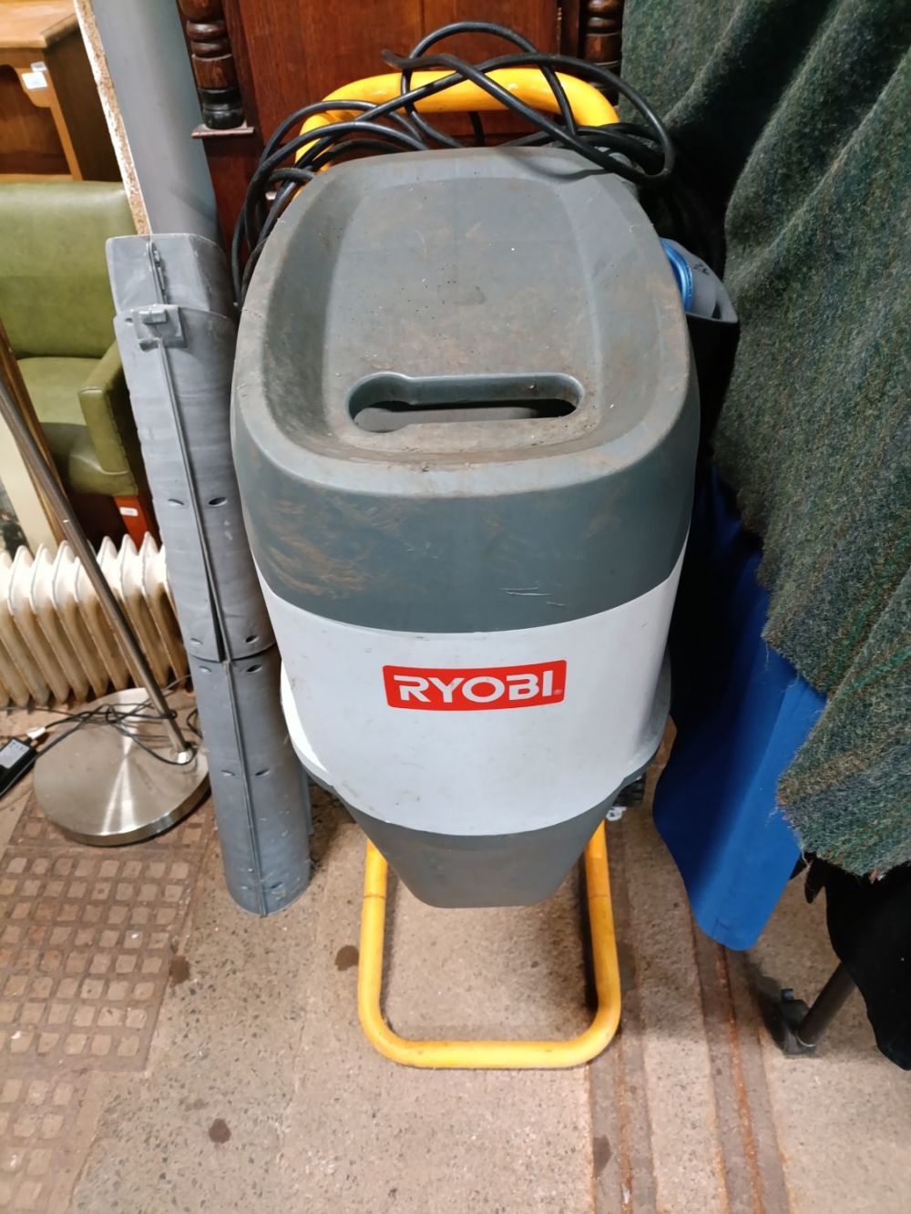 Lot 310: A Ryobi Garden Shredder. model RSH2455 AF