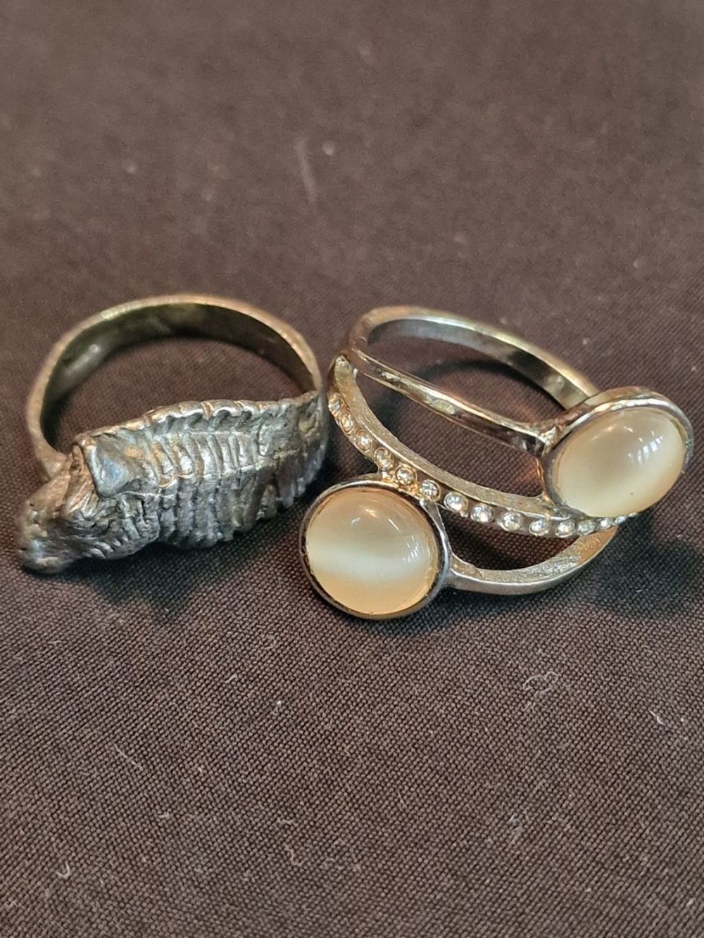 Lot 334: Two continental silver rings, different sizes and styles