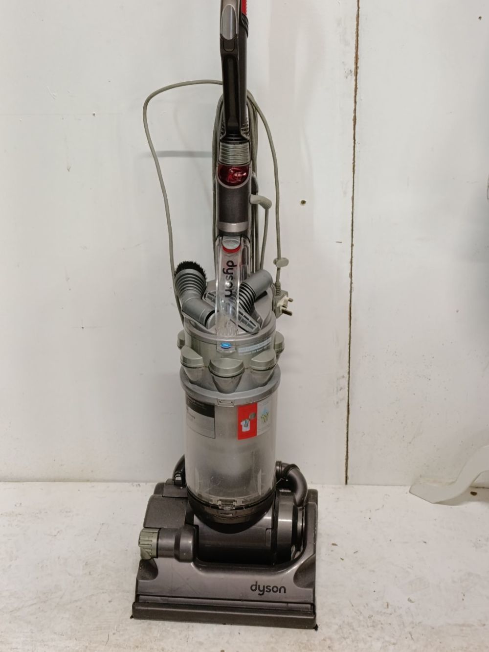 Lot 370: Dyson DC14 tested for power AF