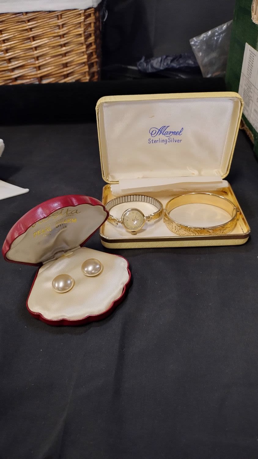 Lot 406: Vintage Rosita, simulated pearl silver backed earrings, 9...