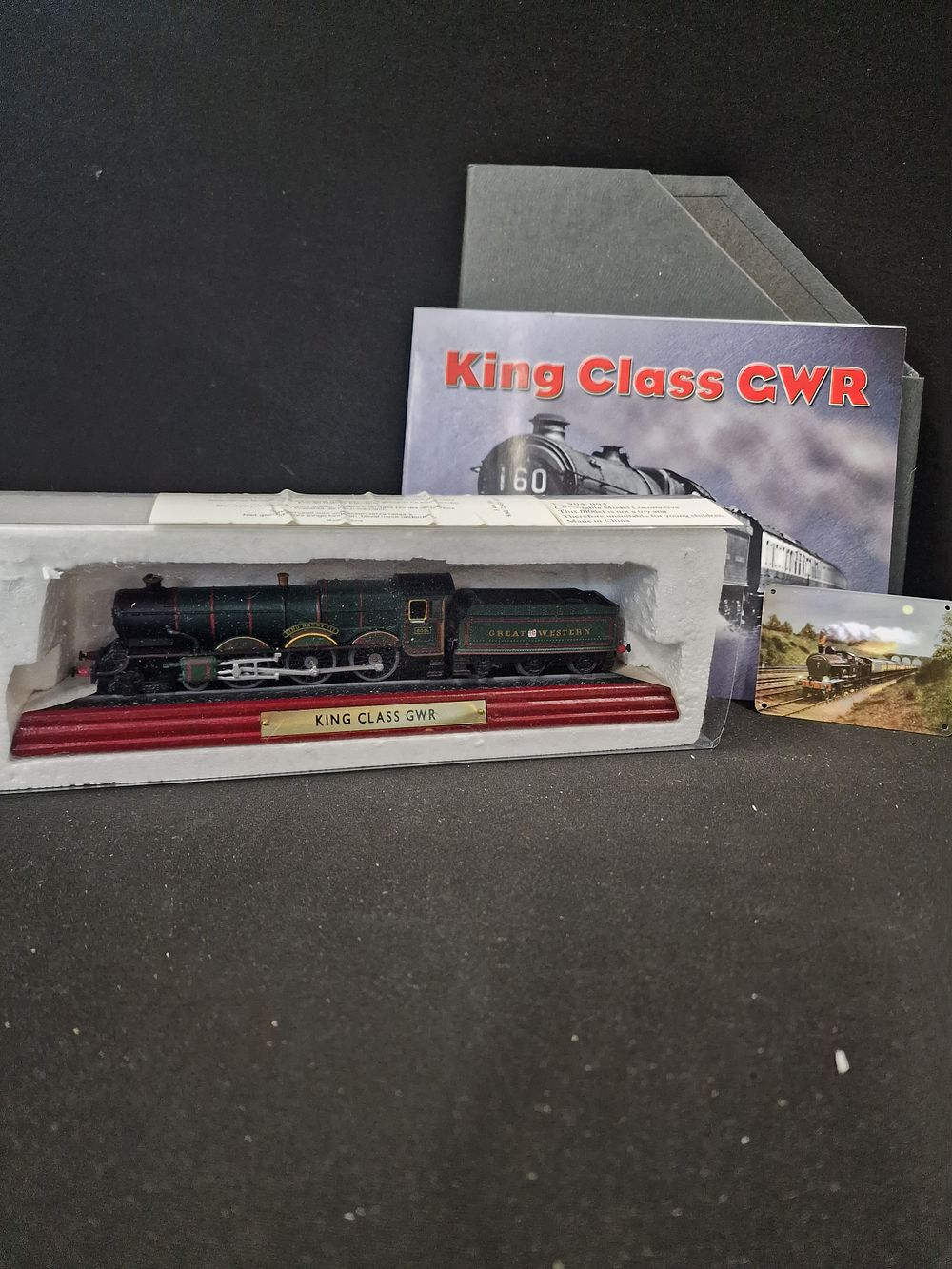Lot 166: King Class GWR train. Comes with leaflet, plaque...