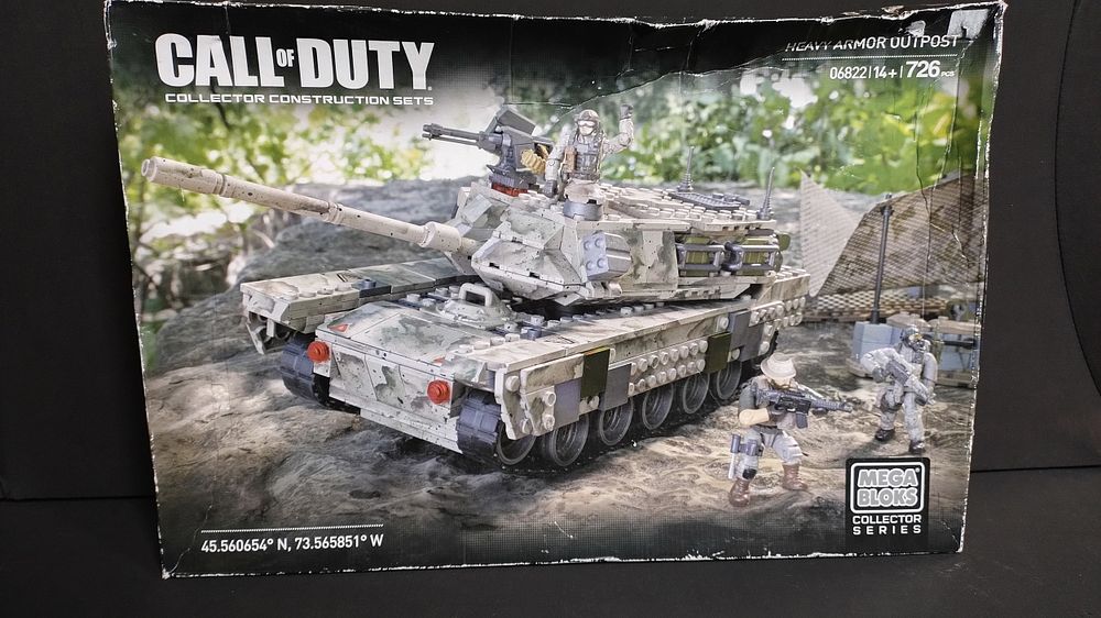 Lot 278: Vintage Mega Bloks 2014 call of duty 726...