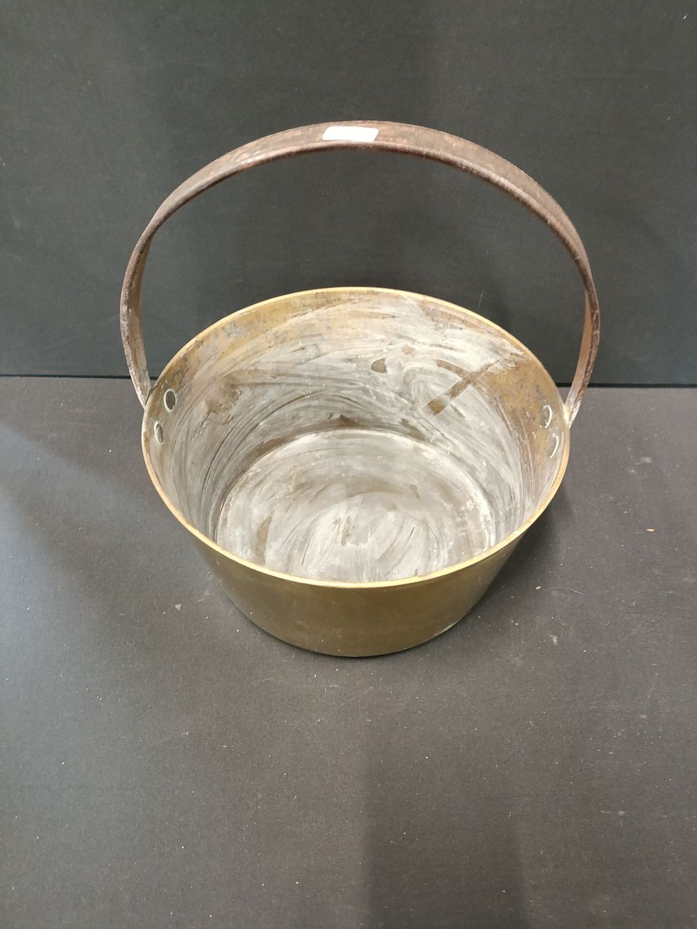 Lot 336: Large heavy solid brass pail