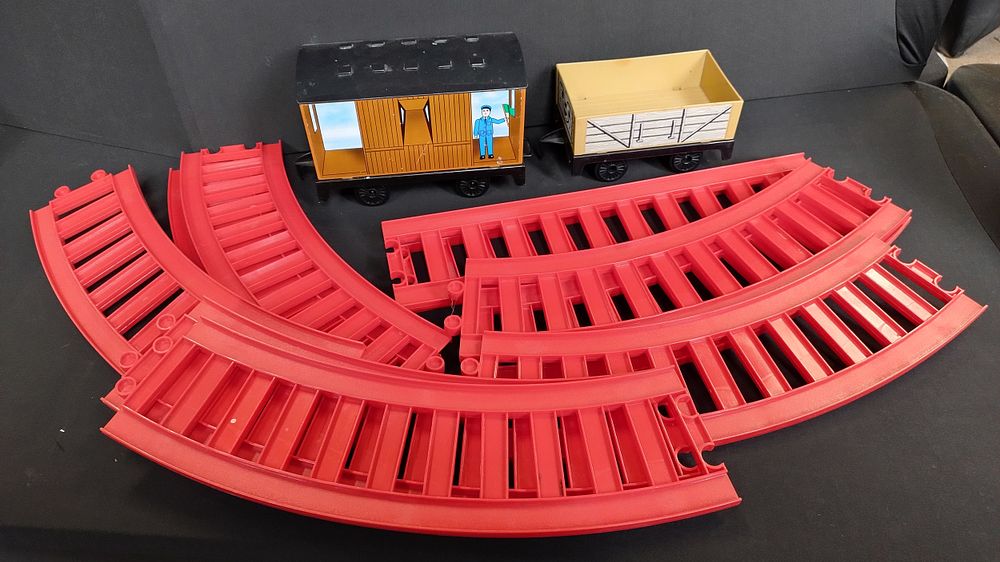 Lot 364: Merit train carriage and track