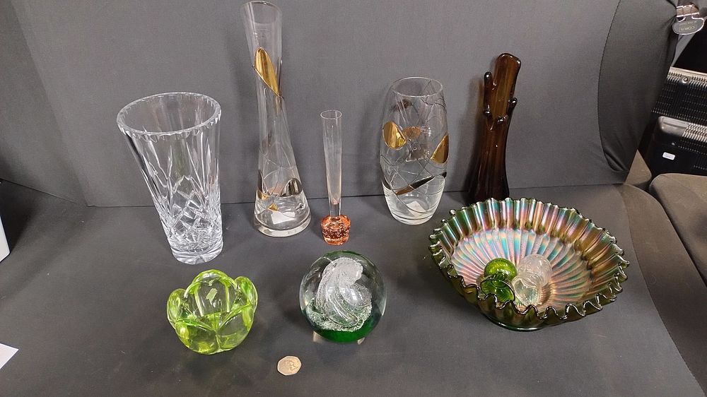 Lot 396: Ten various glass items including vintage eye wash...