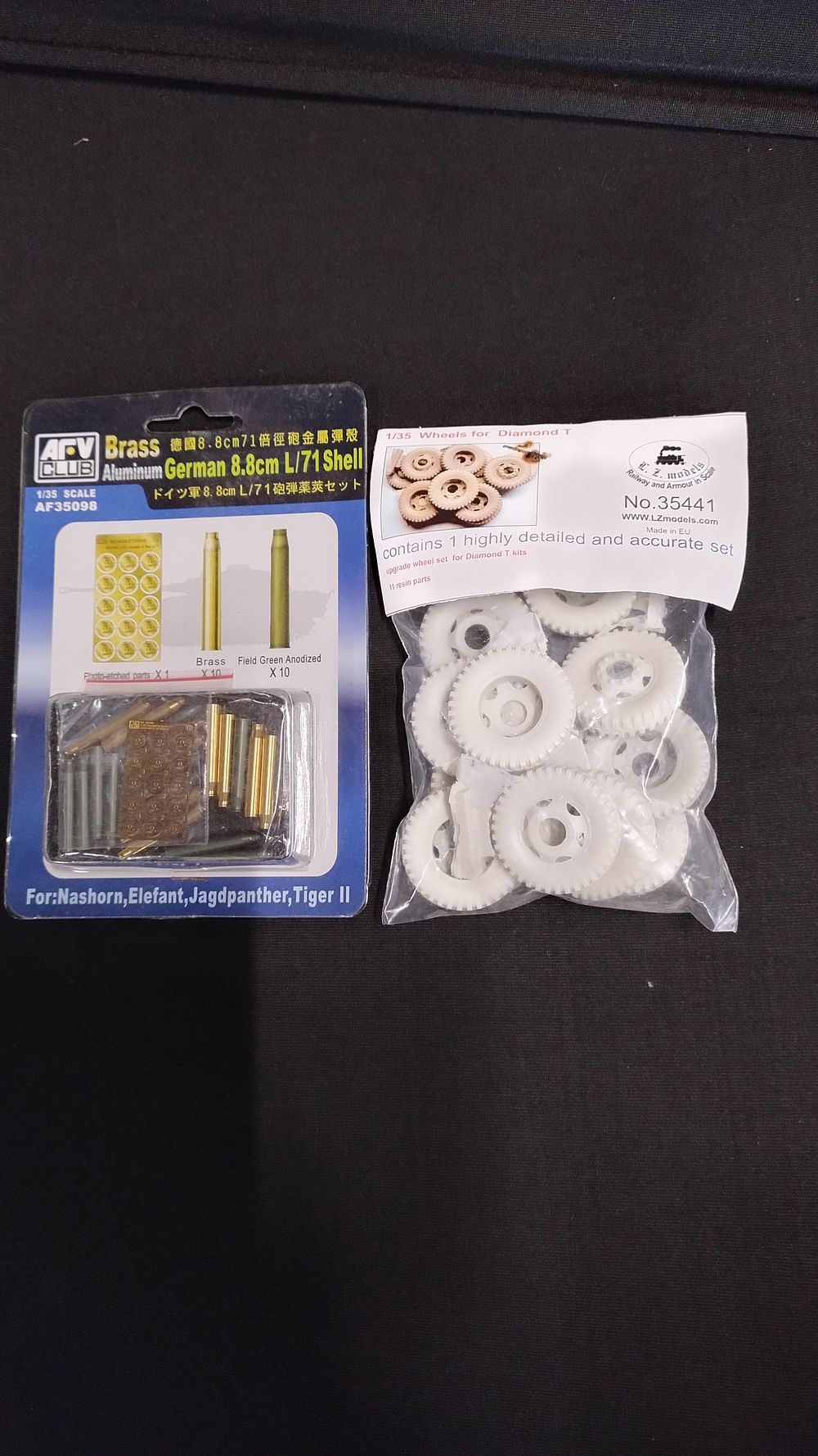 Lot 158: 1/35 wheels for Diamond T and brass aluminium...