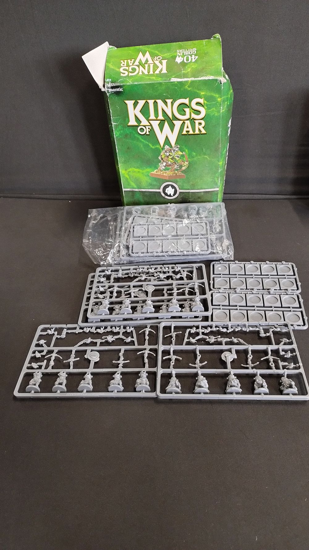 Lot 162: Kings of war, 40 Goblin Spitters