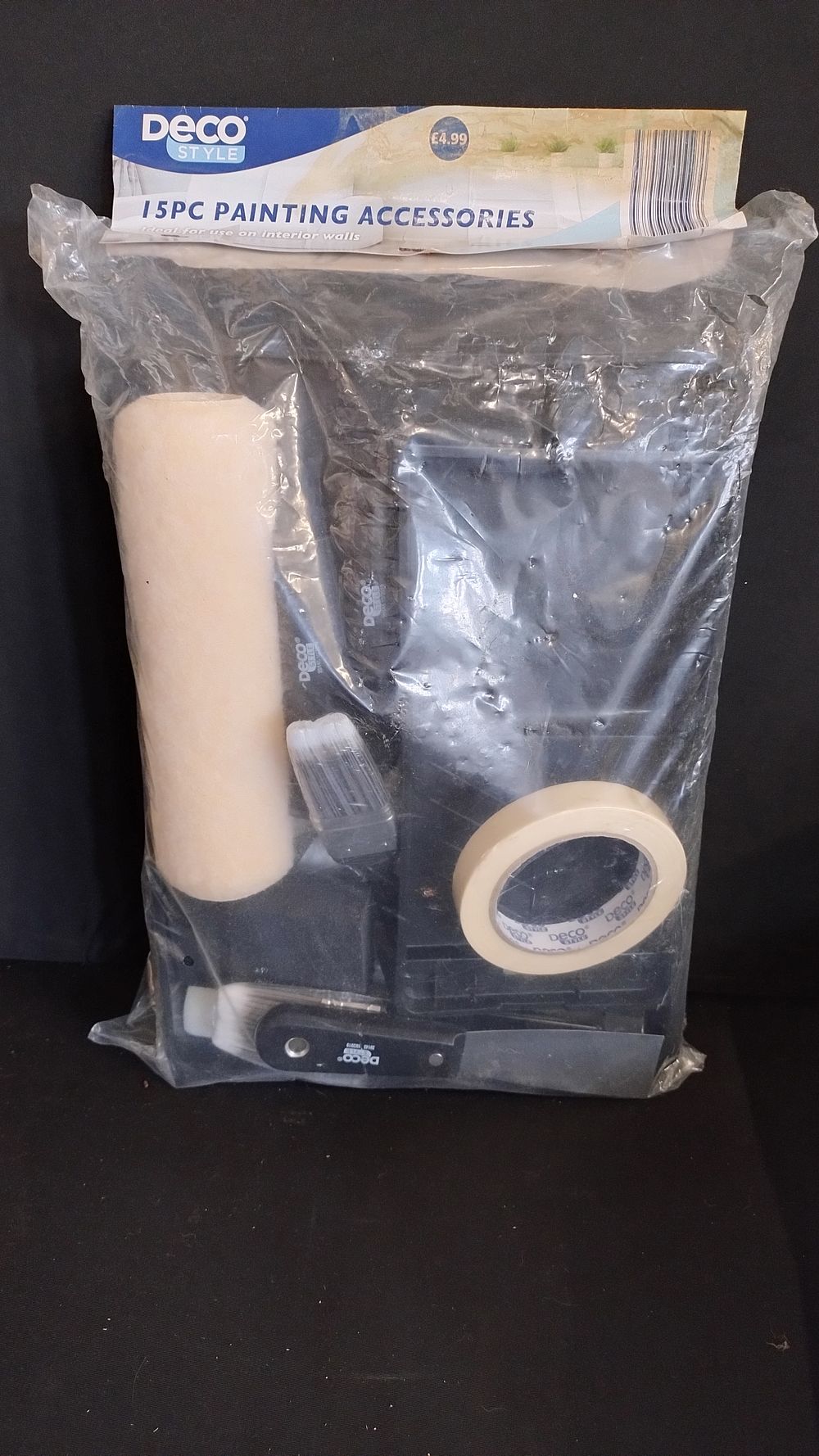 Lot 315: Deco style decorating pack (sealed)
